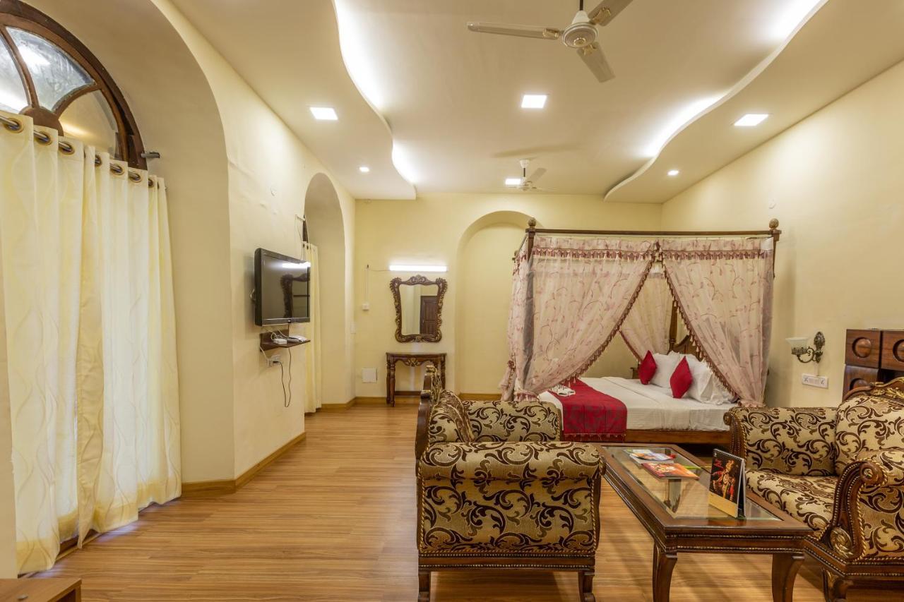 Kstdc Hotel Mayura Pine Top Nandi Hills Екстериор снимка