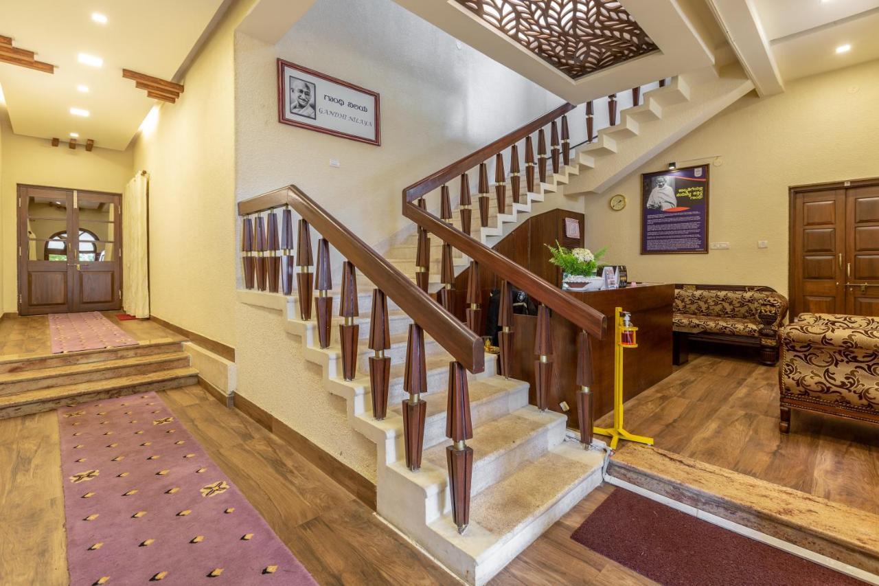 Kstdc Hotel Mayura Pine Top Nandi Hills Екстериор снимка