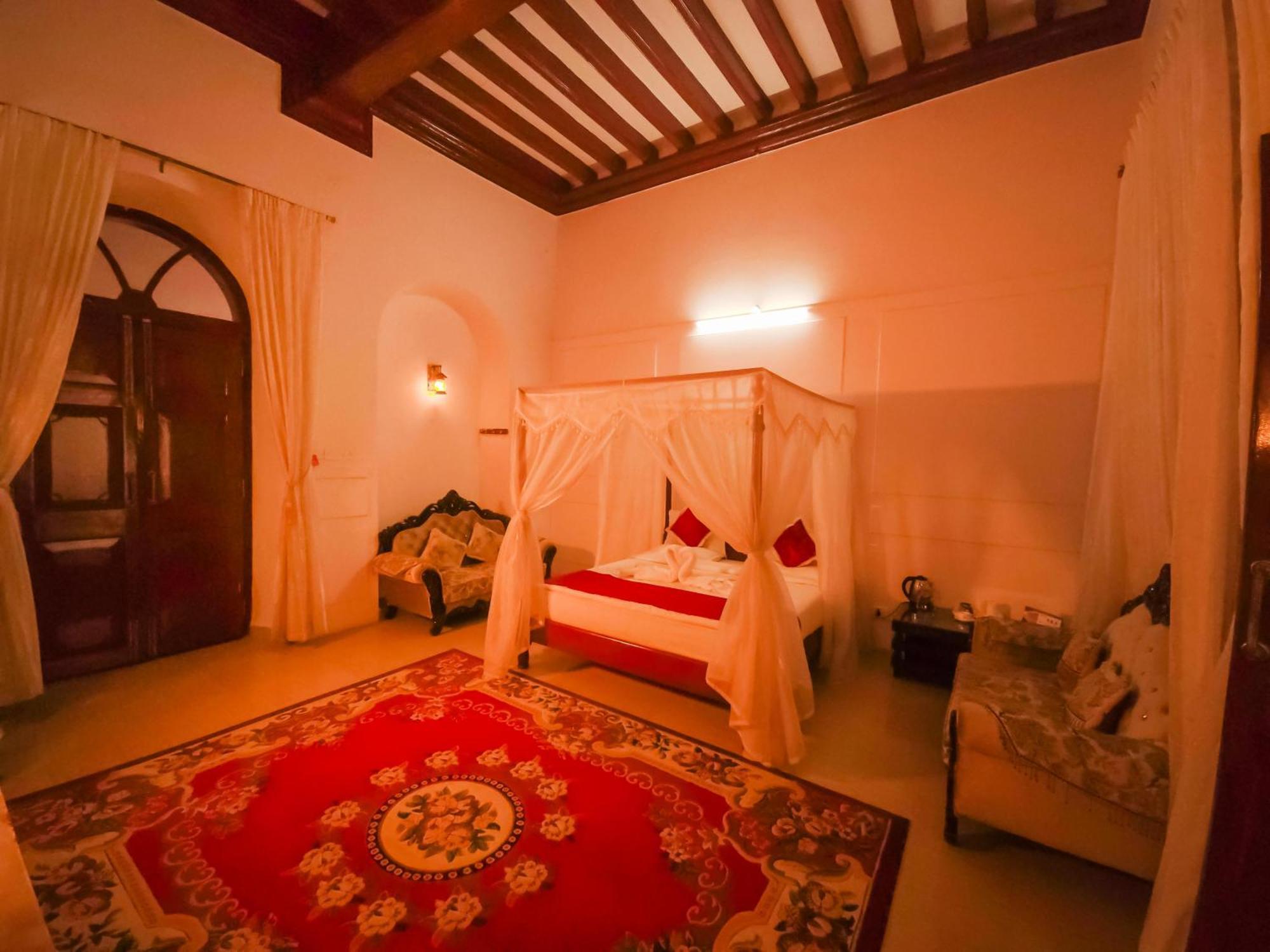 Kstdc Hotel Mayura Pine Top Nandi Hills Екстериор снимка